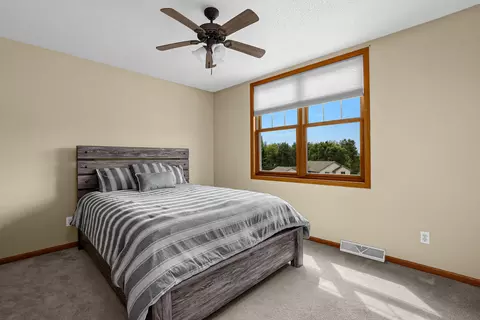 Bedroom - 100 Calla, Onalaska, WI 54650 photo 1 of 3
