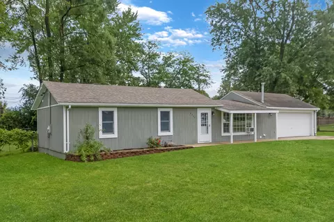 6207 245th, Paddock Lake, WI 53168