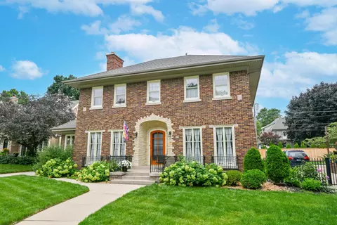 449 N 49th, Milwaukee, WI 53208