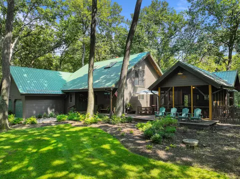 n7244 August Drive, Sugar Creek, WI 53121
