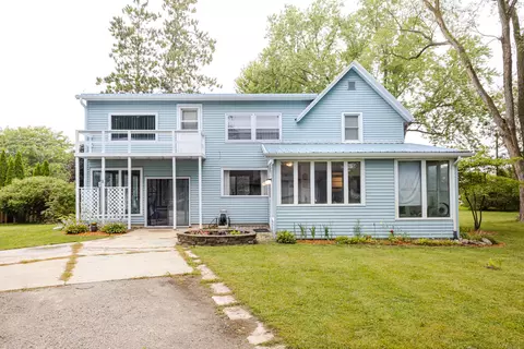 1577 E Gate, Watertown, WI 53094