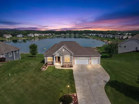 s86w22620 Lake Park, Big Bend, WI 53103