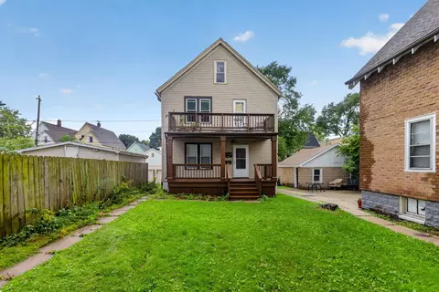 2867 N Fratney, Milwaukee, WI 53212