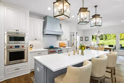 Kitchen - 1620 Yardley, Summit, WI 53066 photo 6 of 6