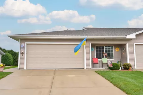 434 Novak, Hartford, WI 53027