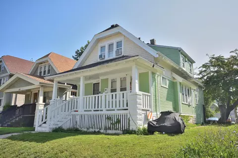 2616 N 37th, Milwaukee, WI 53210