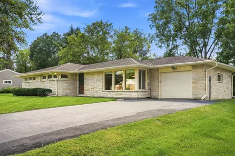 w237n6597 Orchard, Sussex, WI 53089