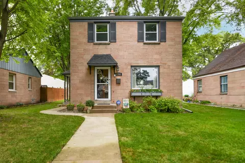 2763 S 49th, Milwaukee, WI 53219