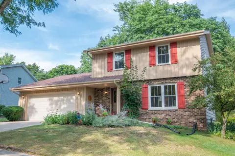 925 Canterbury, Waukesha, WI 53188