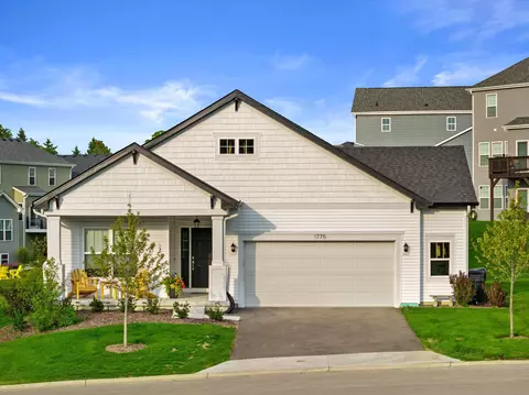 1775 La Salle, Lake Geneva, WI 53147