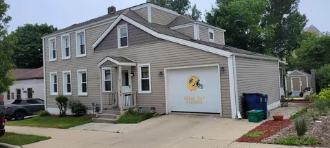 121 E Woodruff, Port Washington, WI 53074