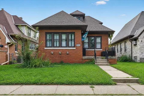 4186 N 15th, Milwaukee, WI 53209