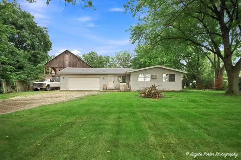 11811 304th, Trevor, WI 53179