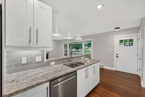 Kitchen - 7125 N Longacre, Fox Point, WI 53217 photo 10 of 10