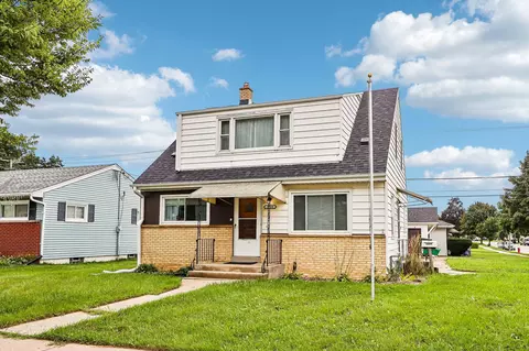 3769 E Klieforth, Cudahy, WI 53110