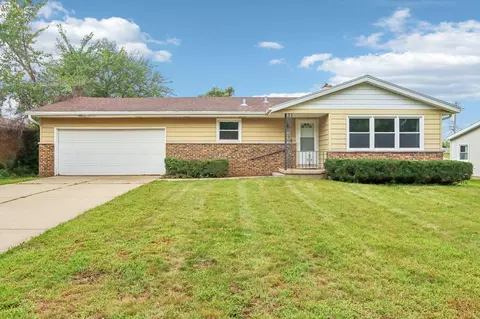 2218 Catalpa, Madison, WI 53713