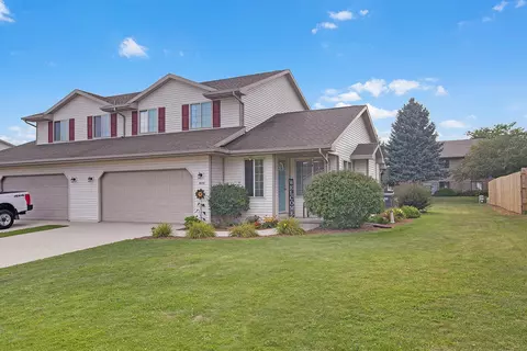 4616 Fox Grv, Sheboygan, WI 53081
