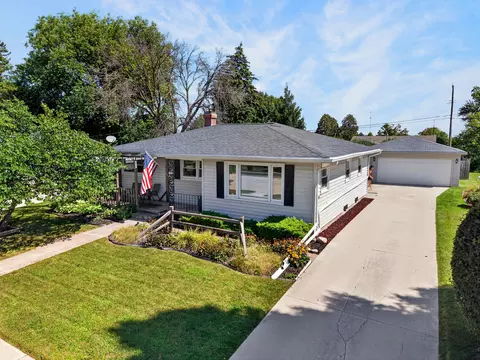 1303 N 27th, Sheboygan, WI 53081