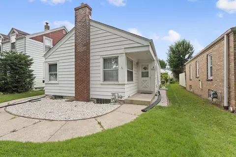 2709 S 47th, Milwaukee, WI 53219