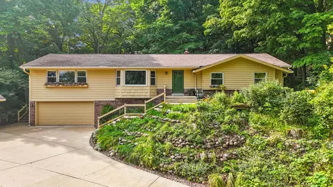 n31w22025 Shady, Pewaukee, WI 53072
