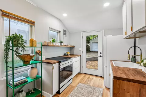 4605 N Sheffield, Shorewood, WI 53211