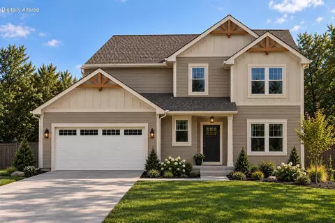 1496 Center, Hartford, WI 53027