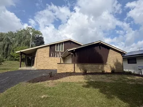 5435 S 15th, Milwaukee, WI 53221