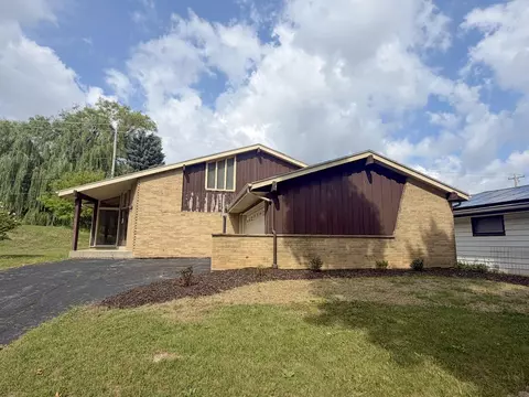 5435 S 15th, Milwaukee, WI 53221