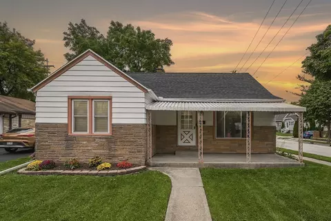 1603 S 92nd, West Allis, WI 53214