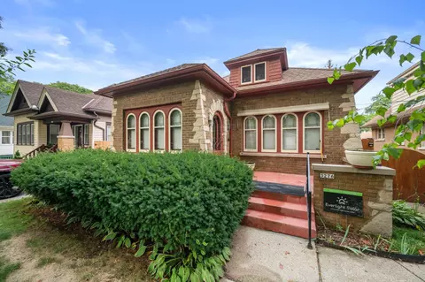 3276 N 47th, Milwaukee, WI 53216