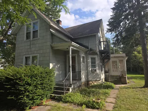 94 E 12th, Fond Du Lac, WI 54935