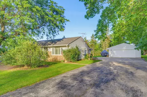 w160n9756 Colonial, Germantown, WI 53022