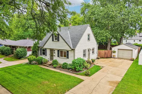 2958 S 102nd, West Allis, WI 53227