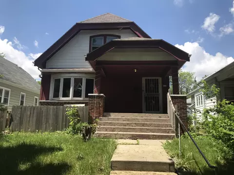 3763 N 10th, Milwaukee, WI 53206