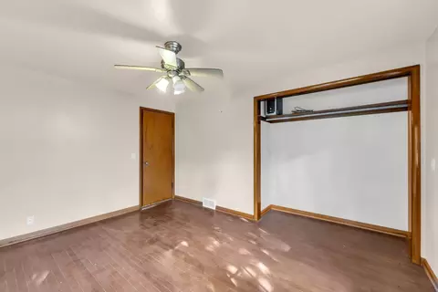 Bedroom - 301 E 4 Mile, Wind Point, WI 53402 photo 1 of 3