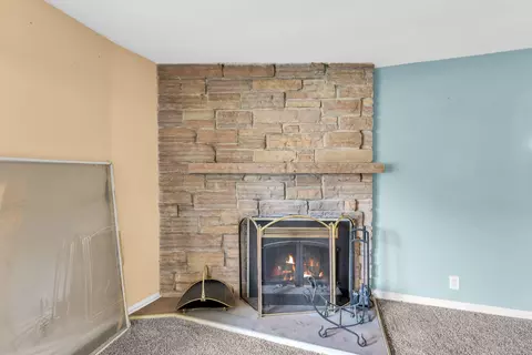 Living - 301 E 4 Mile, Wind Point, WI 53402 photo 5 of 5