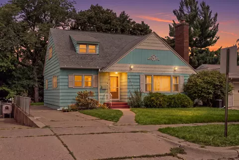 2525 Main, La Crosse, WI 54601