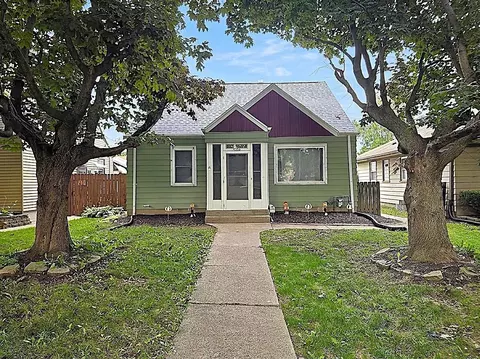 3136 N 77th, Milwaukee, WI 53222