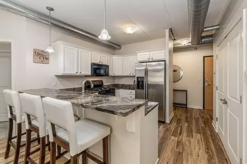 102 N Water #208, Milwaukee, WI 53202