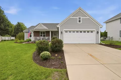 751 N Sandy, Elkhorn, WI 53121