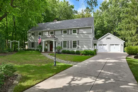 n87w15686 Kenwood, Menomonee Falls, WI 53051