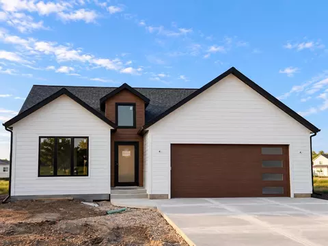850 Stanton, Saukville, WI 53080