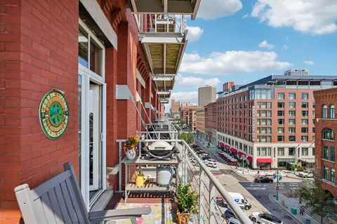 191 N Broadway #508, Milwaukee, WI 53202