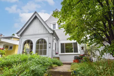 2108 E Jarvis, Shorewood, WI 53211