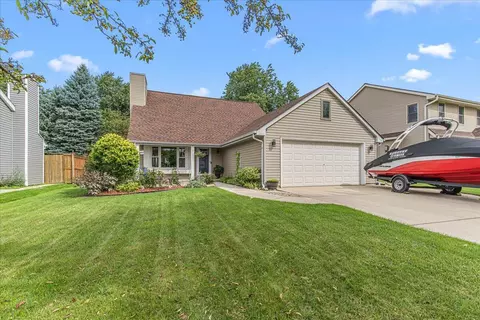1312 Noel, South Milwaukee, WI 53172