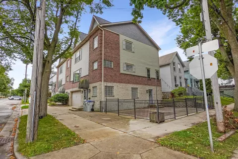 Other - 805 E Pearson, Milwaukee, WI 53202 photo 5 of 7