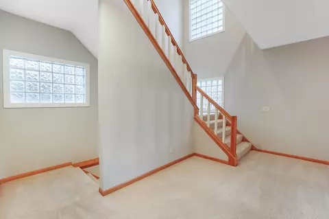 Entry Way - 805 E Pearson, Milwaukee, WI 53202 photo 1 of 3