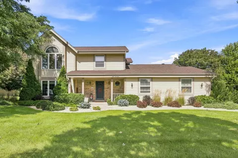 n48w25418 Aberdeen, Pewaukee, WI 53072