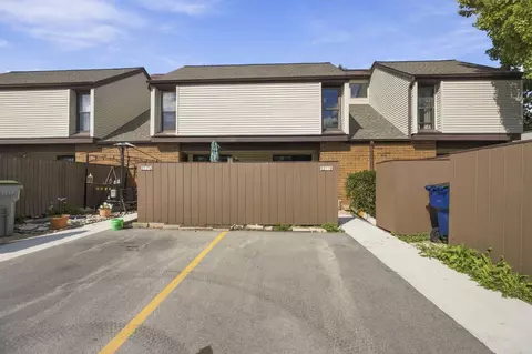 5217 S 13th #B, Milwaukee, WI 53221