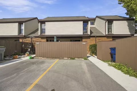 5217 S 13th #B, Milwaukee, WI 53221